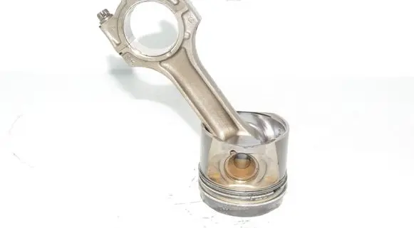 BMW 5 E39 Piston 