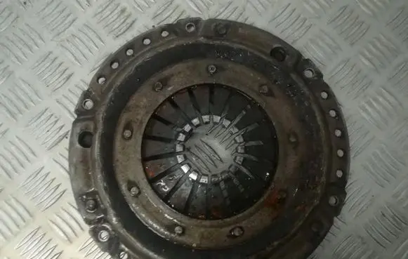 Opel Zafira A Pressure plate 