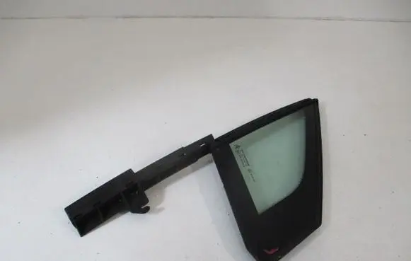 Citroen C5 Front triangle window/glass 43R000016