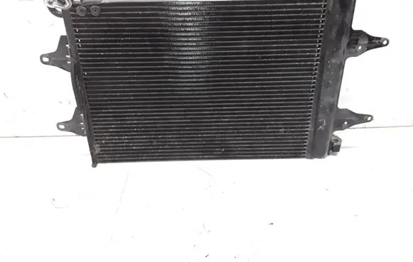 Volkswagen Polo A/C cooling radiator (condenser)