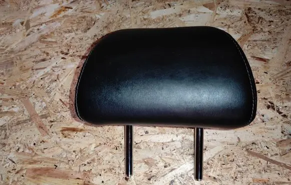 Infiniti Q50 Rear seat headrest 
