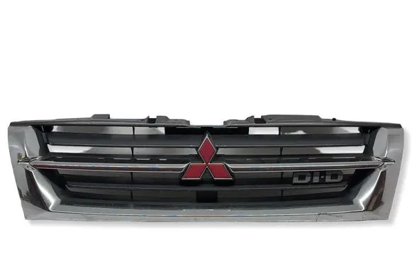 Mitsubishi Pajero Front bumper upper radiator grill MR387981