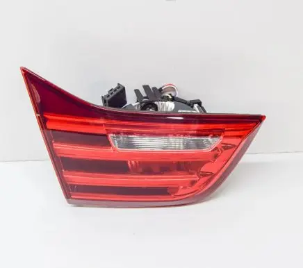 BMW M4 F82 F83 Tailgate rear/tail lights 8059655