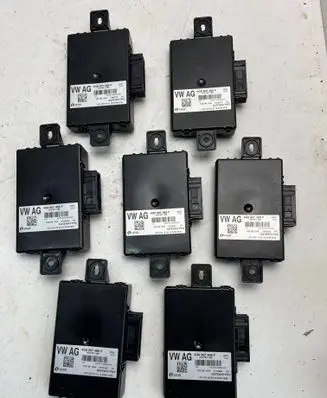 Audi A6 S6 C7 4G Gateway control module 4G8907468F