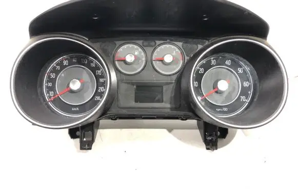 Speedometer (instrument cluster)