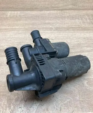 BMW 3 E46 Coolant heater control valve 8369807 1147412149