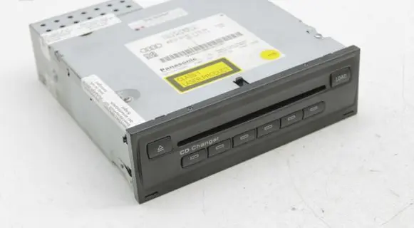 Audi A8 S8 D3 4E CD/DVD changer 4E0910110H