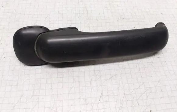 Nissan Terrano Front door exterior handle