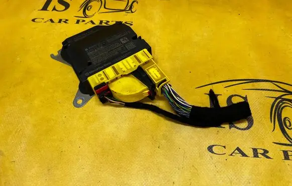 Mercedes-Benz A W177 AMG Airbag control unit/module A1779000304 A1779027906 0285015019