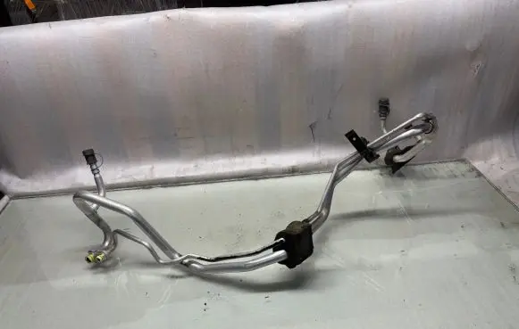 Volvo V60 Air conditioning (A/C) pipe/hose
