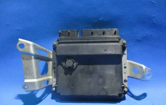 Toyota Yaris XP210 Engine ECU kit and lock set 89661-0DB30