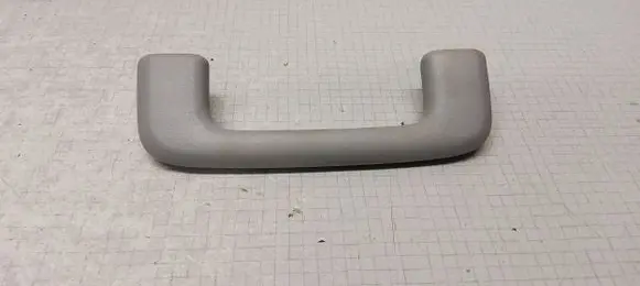 Mitsubishi Outlander Front interior roof grab handle