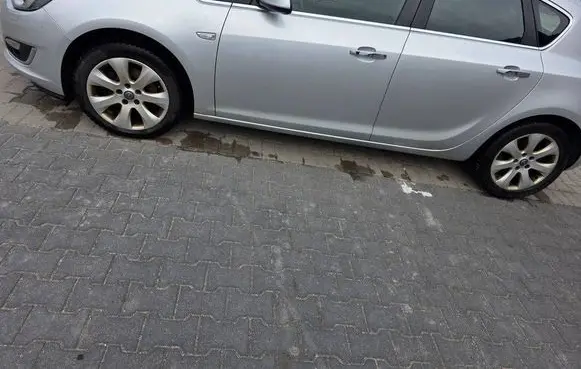 Opel Astra J Front door 