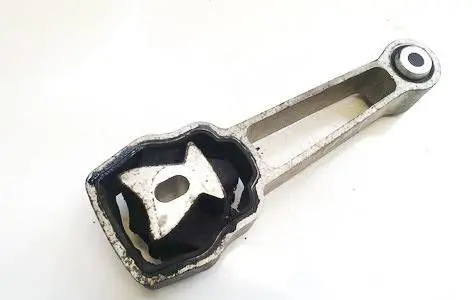 Land Rover Range Rover Evoque L538 Engine mount bracket 