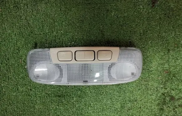 Ford Mondeo MK IV Rear seat light 8A6A13K767