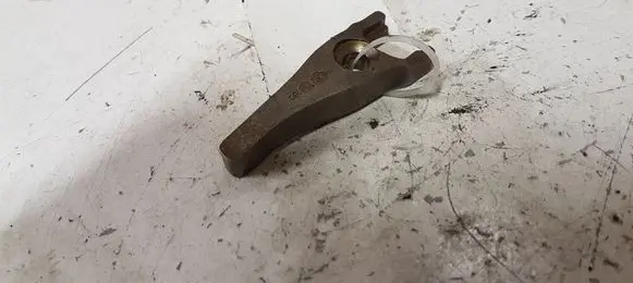 Ford Focus Fuel Injector clamp holder