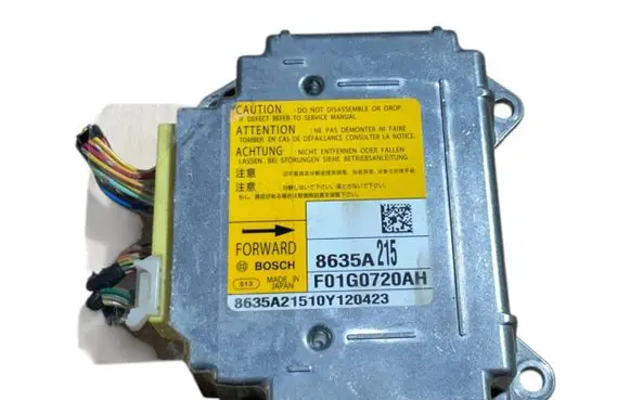 Mitsubishi ASX Airbag control unit/module 8635A215 F01G0720AH
