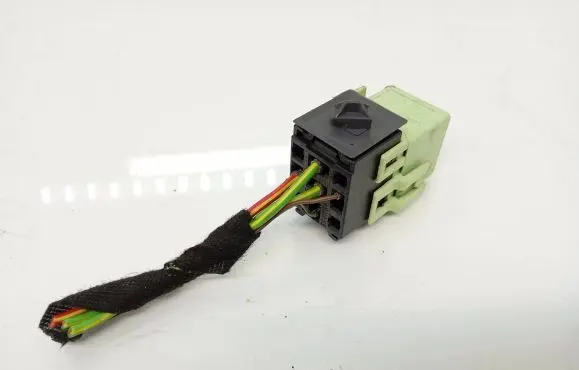 BMW X5 E70 Other relay 8373700 6136837370001 V23134K59X312