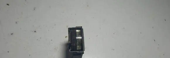 Volkswagen Golf III Headlight level height control switch 1H6941333 04050700