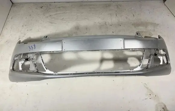 Volkswagen Scirocco Front bumper 1K8807221