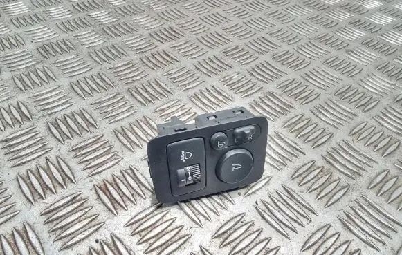 Honda CR-V Wing mirror switch M33212 M31062