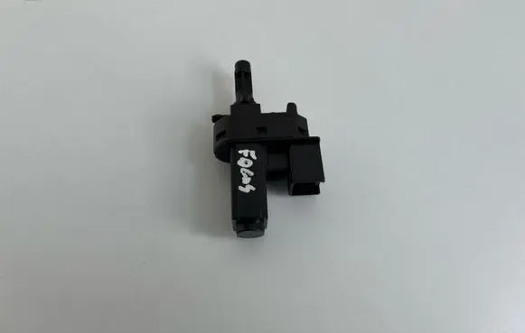 Ford Focus Clutch pedal sensor 4M517C534AA