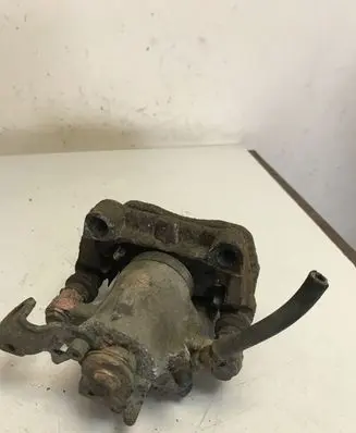 Opel Astra G Rear brake caliper