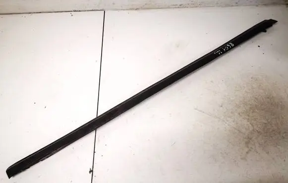Opel Vectra B Windshield trim 