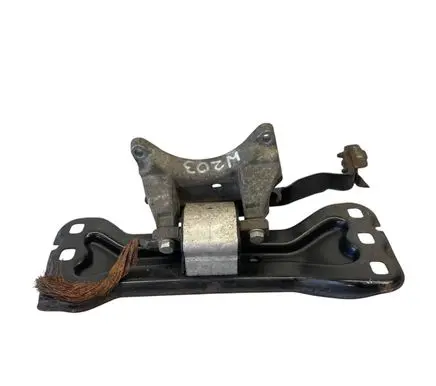 Mercedes-Benz C W203 Gearbox mounting bracket A2032420801