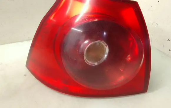 Volkswagen Golf V Rear/tail lights 1K6945095G