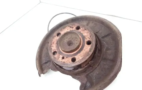 Mercedes-Benz A W169 Rear wheel hub spindle/knuckle 