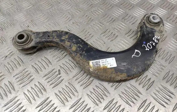 Volkswagen PASSAT B8 Rear control arm 5Q0505323D