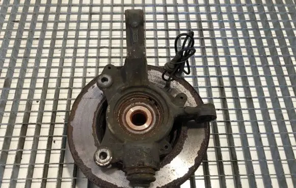 Renault Master III Front wheel hub spindle knuckle 