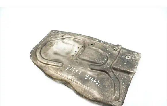 Mercedes-Benz C W204 Air filter box cover A6510940320