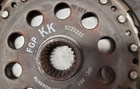 Opel Vectra C Clutch pressure plate 9223223
