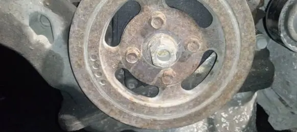 Chevrolet Cruze Crankshaft pulley