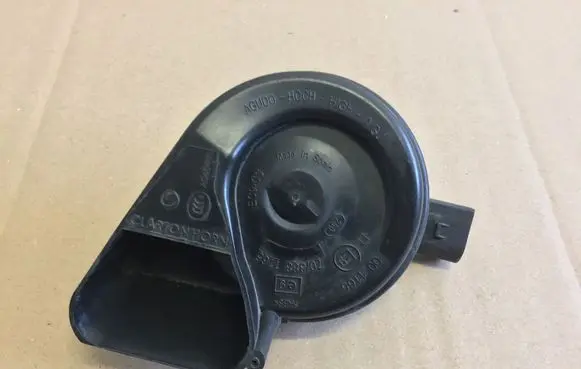 Audi A5 8T 8F Horn signal 703881165