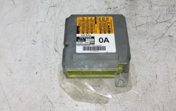 Toyota Yaris Airbag control unit/module 891700D300 2310005680