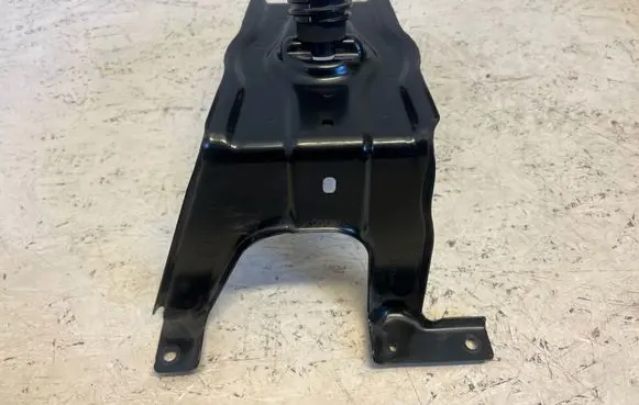 Audi A5 Spare wheel mounting bracket 8W0802715C