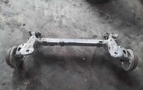 Rear axle beam