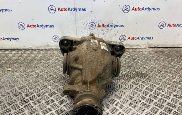 BMW 5 E39 Rear differential 1428576 33101428576 1428521