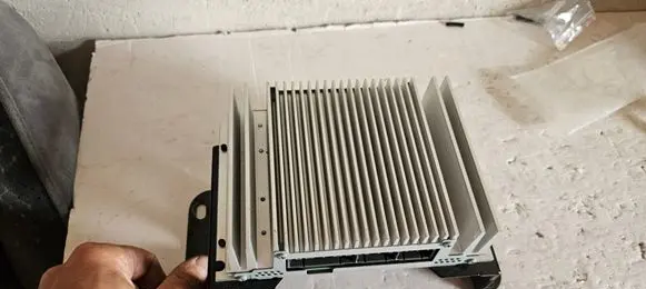 Hyundai ix35 Sound amplifier AMP400LME 963702S301