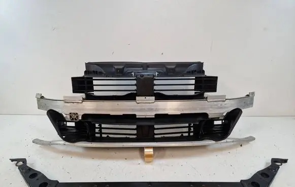 BMW Z4 g29 Radiator support slam panel 7436846
