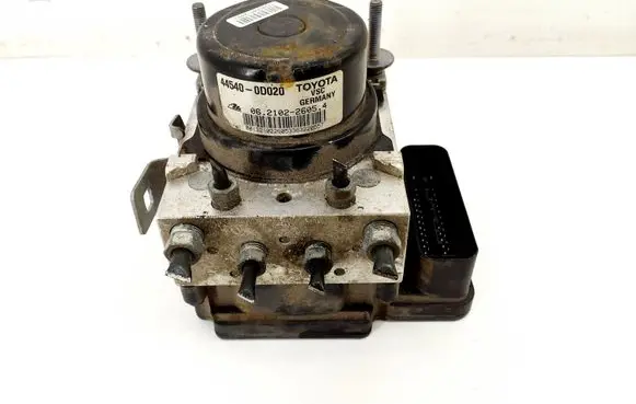Toyota Yaris ABS Pump 445400D020 895410D100
