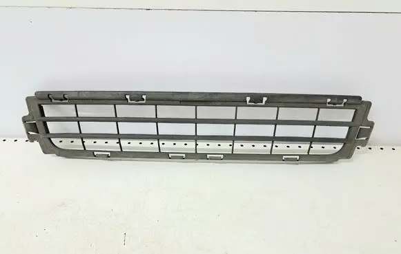 Volvo V50 Front bumper lower grill 30744911