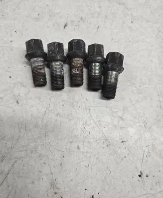 Audi A6 C7 Nuts/bolts 