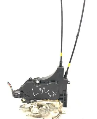 Mitsubishi Lancer X Rear door lock