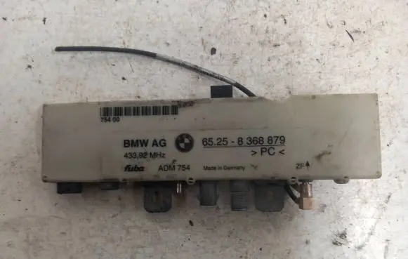 Antenna control unit