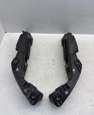 Volkswagen Golf V Rear bumper mounting bracket 1K6807393 1K6807375 1K6807394