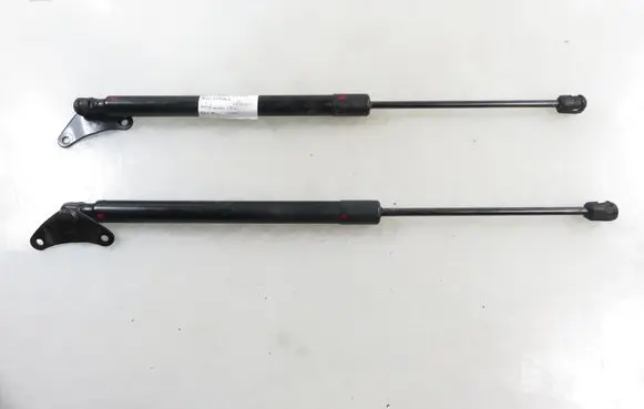 Volkswagen Tiguan Shock absorber/damper mounting bracket 5N0827550D